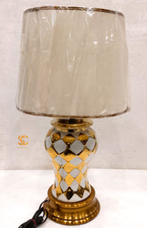 Table Lamp – A Touch of Modern Elegance